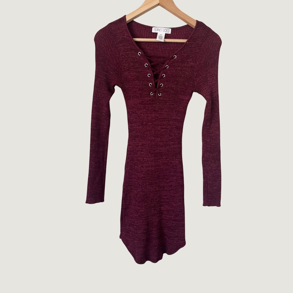 Planet Gold Burgundy Ribbed Lace Up V Neck Long Sleeve Bodycon Mini Dress Medium